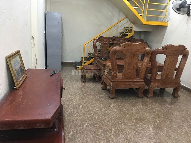 Cho thuê nhà ngõ 76 An Dương, Tây Hồ, DT 60m2, 2 tầng, ngõ ô tô tránh