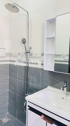 Bán nhà Mặt tiền Trần Văn Hoàng, Tân Bình, 4,8x22m, đúc 4 tầng