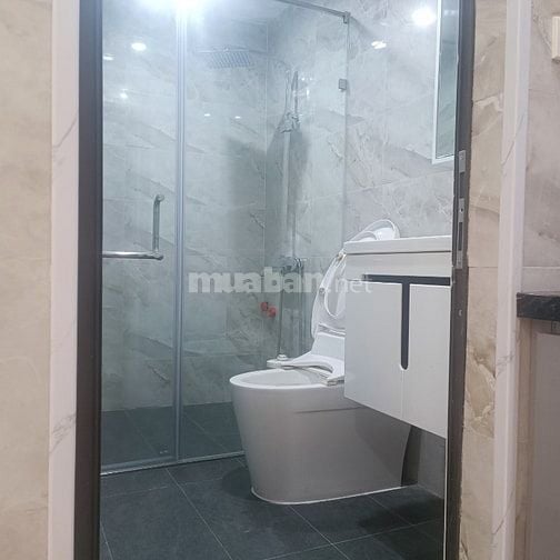 Bán nhà 6 tầng ngõ ô tô đường Hoàng Hoa Thám