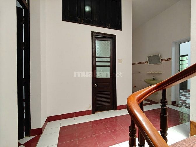 CHO THUÊ NHÀ 120M2*4 LÀM VĂN PHÒNG TT CẦU GIẤY.