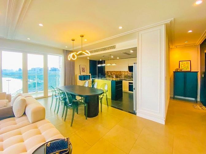 Bán hoặc cho thuê Duplex Diamond Island view sông 4 phòng ngủ 232m2