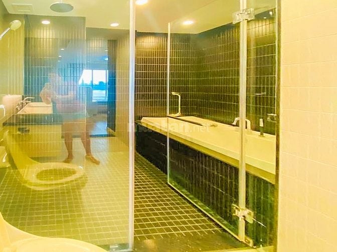 Bán hoặc cho thuê Duplex Diamond Island view sông 4 phòng ngủ 232m2