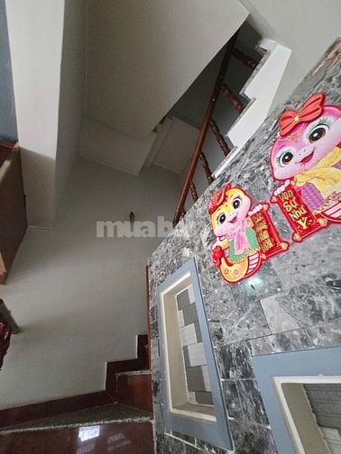 Bán nhà 3 lầu hẻm 10m đường Phú Định, Quận 8, giáp Quận 6, giá 5.95 tỷ