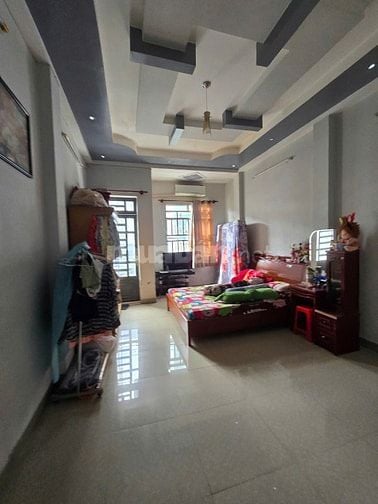 Bán nhà 3 lầu hẻm 10m đường Phú Định, Quận 8, giáp Quận 6, giá 5.95 tỷ