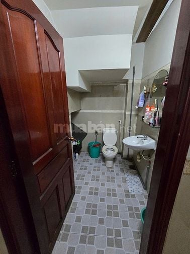 Bán nhà 3 lầu hẻm 10m đường Phú Định, Quận 8, giáp Quận 6, giá 5.95 tỷ