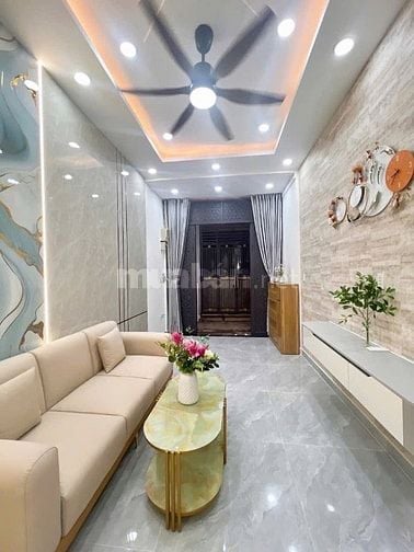 Bán nhà đẹp ngay đường Đặng Văn Ngữ-P13-Q Phú Nhuận 3PN giá 3tỷ150 