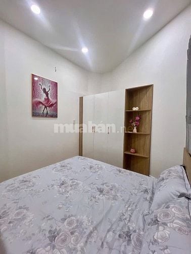 Bán nhà đẹp ngay đường Đặng Văn Ngữ-P13-Q Phú Nhuận 3PN giá 3tỷ150 