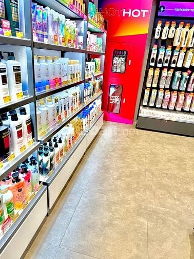 TUYỂN GẤP NHÂN VIÊN BÁN HÀNG  – THU NHẬP HẤP DẪN .