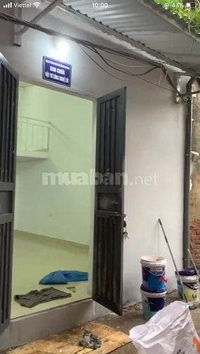 Cho thuê nhà riêng dt 50m+17m gác xép sạch đẹp giá tiền 9tr