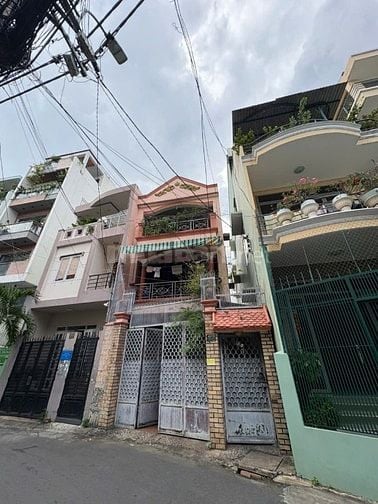 Nhỉnh 200tr/m2 HXH ngay Cao Thắng Phường 12 Quận 10
