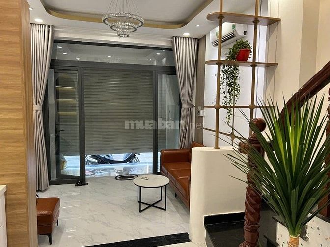 BÁN NHÀ HẺM 5M – LÊ HỒNG PHONG, PHƯỜNG 2, QUẬN 10 – GIÁ CHỈ 2 TỶ 850  