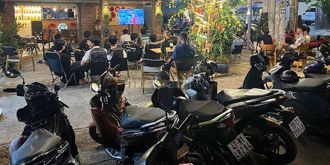 Sang quán caffe căn góc 2 mặt tiền Q7 vị trí cực đẹp