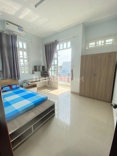 Cho thuê nhà tại Thủ Đức 180m2, gần cầu Bình Triệu