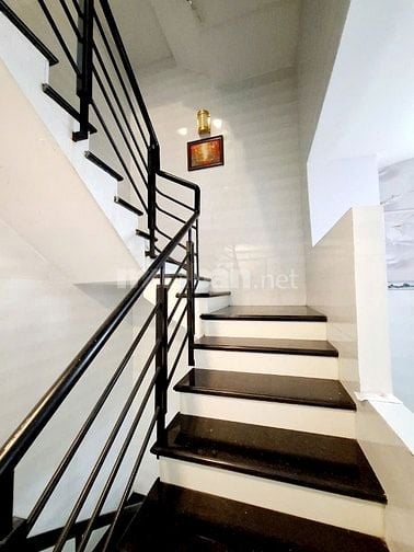 LÝ THƯỜNG KIỆT P8 TÂN BÌNH - Ô TÔ ĐỖ CỬA - 60M2 NỞ HẬU 8PN, CÁCH MT 10