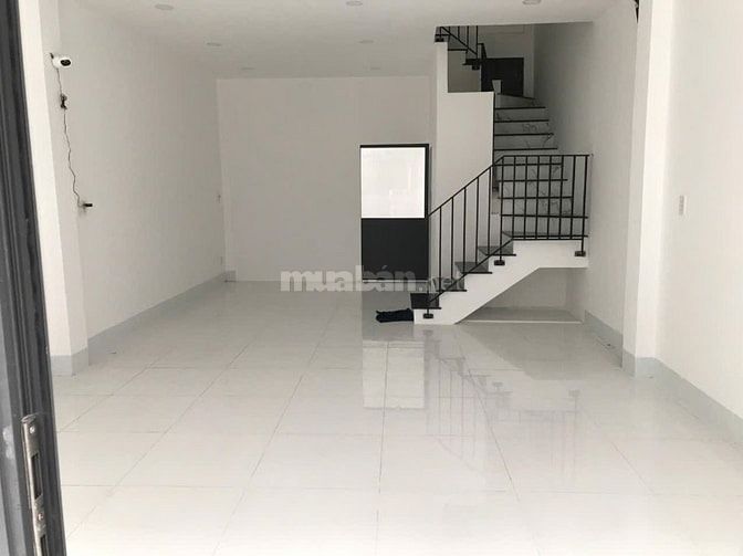 Nhà phố trệt 2 lầu hẻm 79 đường 79.phú hữu.Tp HCM
