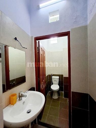 LÝ THƯỜNG KIỆT P8 TÂN BÌNH - Ô TÔ ĐỖ CỬA - 60M2 NỞ HẬU 8PN, CÁCH MT 10