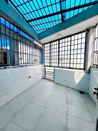LÝ THƯỜNG KIỆT P8 TÂN BÌNH - Ô TÔ ĐỖ CỬA - 60M2 NỞ HẬU 8PN, CÁCH MT 10
