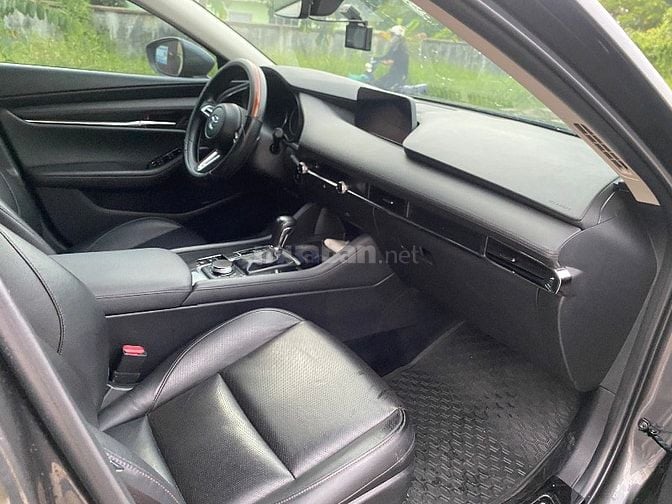Mazda 3 1.5 Luxury Đời 2022 Màu Xám xe cực mới 1 chủ sử dụng 