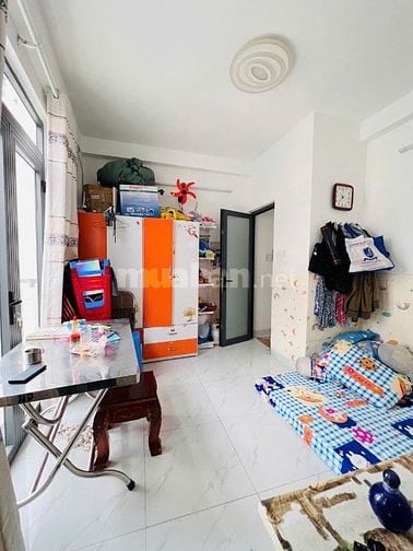 Bán nhà Trần Khắc Chân, Phú Nhuận, 23m2, 2 lầu,  4,65 tỷ