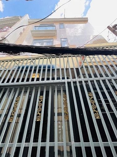 Bán nhà Trần Khắc Chân, Phú Nhuận, 23m2, 2 lầu,  4,65 tỷ