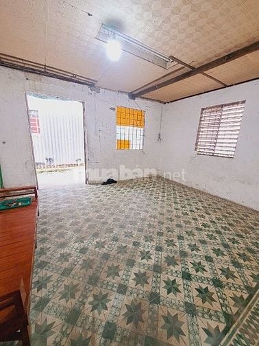 Tôi cần bán nhà sau Aeon Tân Phú. 4,5x11m. 2 Tầng. Hẻm 3m. Giá 1,55 tỷ
