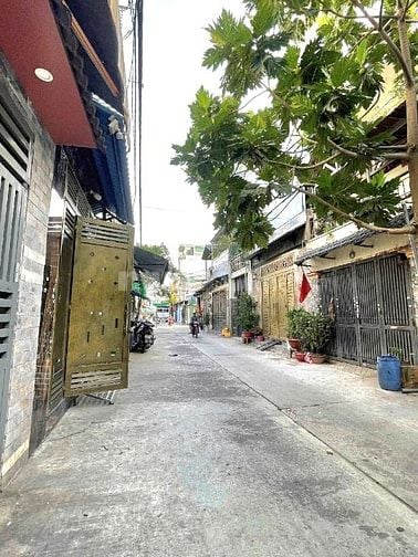 BÁN NHÀ ĐẸP SÁT KÊNH THAM LƯƠN.G - AEO.N MAILL - ĐƯỜNG XE TẢI - 4X16