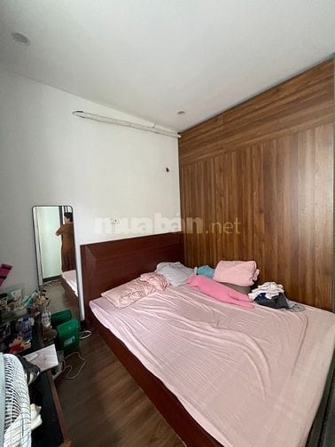 Hơn 5 tỷ nhà Nhân Mỹ 32m2 ô tô đỗ đầu ngõ thẳng tắp 5m, sổ vuông