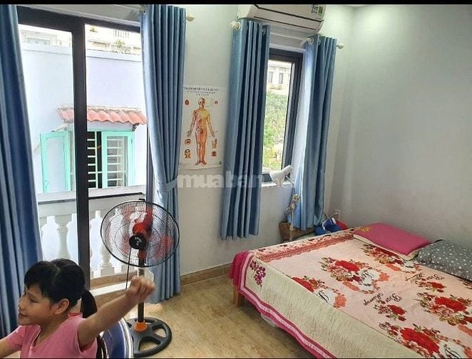 Nhà Thất Sơn Quận 10 | Nhà 2 tầng nằm ngay trung tâm, đang sẵn hd thuê