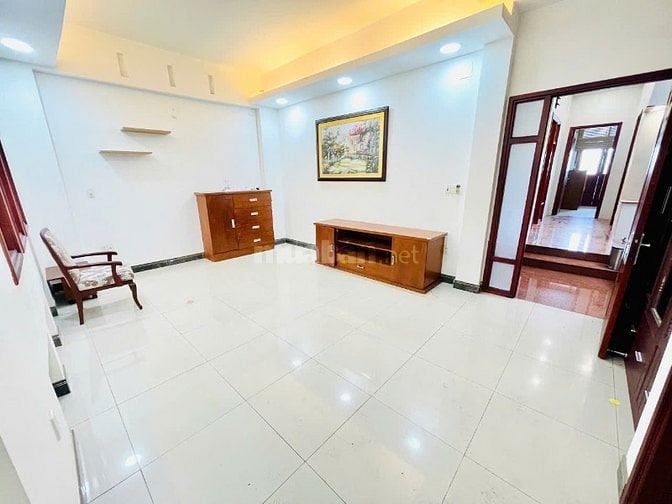 SIÊU PHẨM NHÀ MỚI ĐẸP KHU VĂN PHÒNG – ĐƯỜNG NGUYỄN MINH HOÀNG - TB