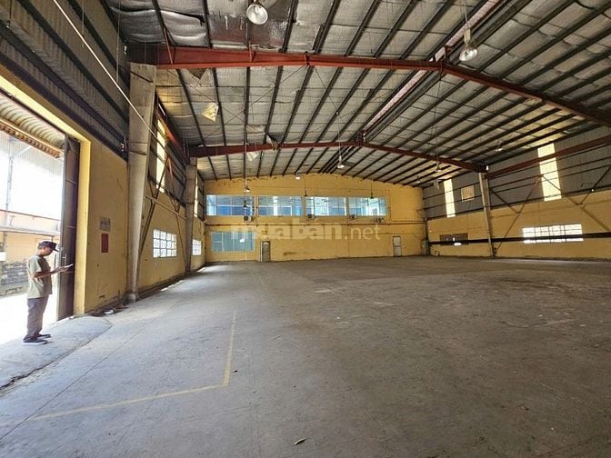 Kho xưởng 2.000m2 MT Bình Tân,có VP, trạm điện 300KVA, giá:105tr/tháng