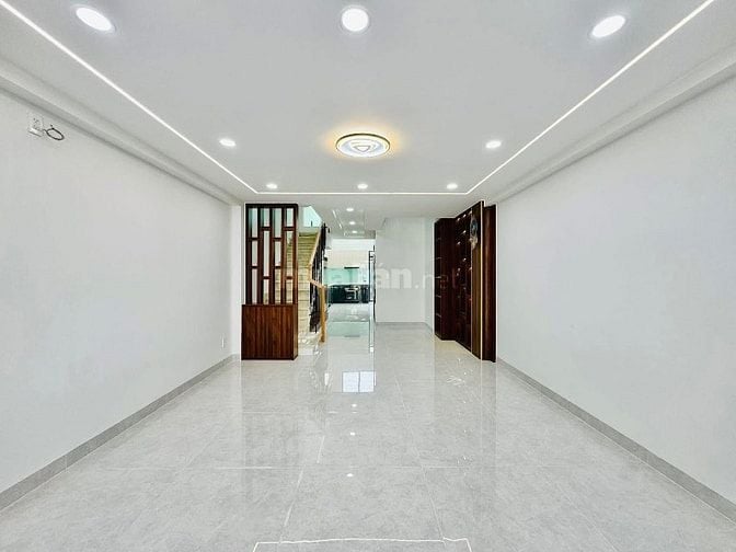 Cần vốn KD chính chủ bán gấp nhà Đồng Khởi, Bến Nghé, Q1. Chỉ 3,34tỷ.