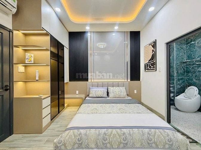 NHÀ SÁT MẶT TIỀN ĐƯỜNG TRẦN QUANG KHẢI, TÂN ĐỊNH, QUẬN 1. HXH 6M