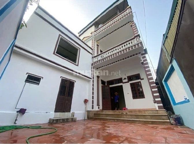 Bán nhà Xuân Nộn Đông Anh, DT đất 112m²- nhà xây 3 tầng – giá 4.5 tỷ