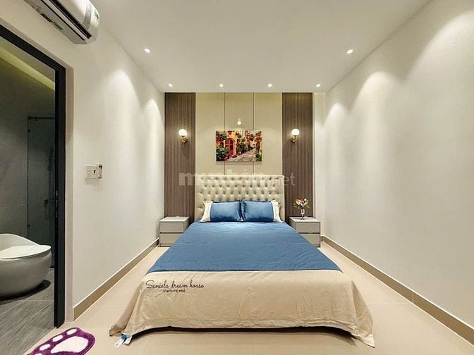 Nhà Lý Chính Thắng, Q3, hẻm thông Hoàng Sa- 62,3m2/ 4Tỷ 6- Sổ Riêng