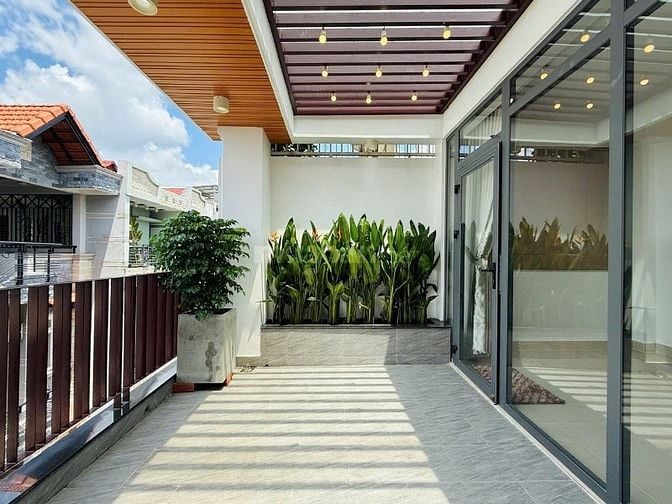 Nhà Lý Chính Thắng, Q3, hẻm thông Hoàng Sa- 62,3m2/ 4Tỷ 6- Sổ Riêng