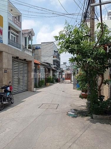 Nhà cho thuê 6 triệu/tháng , ngay uỷ ban phường tân thới hiệp quận 12