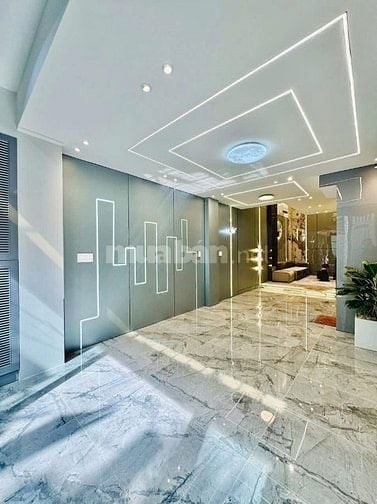 Nhà nở hậu Trần Bình Trọng, BThanh. Oto ngủ trong nhà chỉ 3tỷ170 TLnhẹ