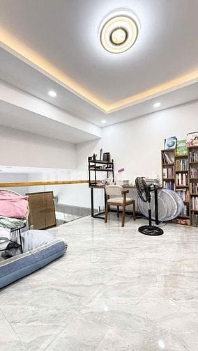 🔥🔥 NGAY CHỢ HIỆP THÀNH - NHÀ MỚI 2 TẦNG - MẶT TIỀN ĐƯỜNG HOẠ MI