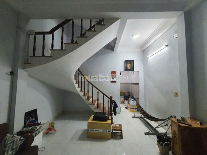 Cần bán nhà ngay trung tâm đường Trần Não Quận 2 - TP Thủ Đức