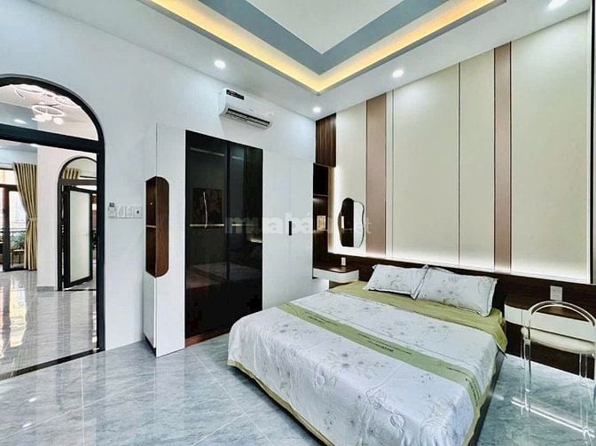 Chủ cần bán nhà 89m² đường Phạm Văn Bạch, P15, Tân Bình.Hẻm 5m, sổ sẵn