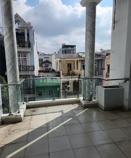 Nhà mặt tiền đường số KDC Nam Hùng Vương, vị trí vàng, 5PN, giá 9 tỷ
