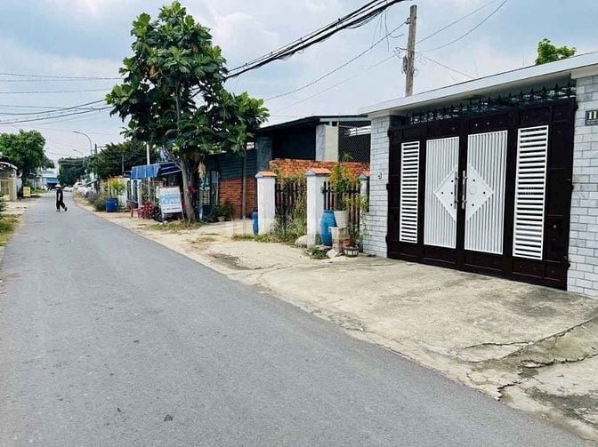 CHÍNH CHỦ GỬI BÁN  200M2 GIÁ 650 TR Đ.QL22 TT CỦ CHI TP HỒ CHÍ MINH