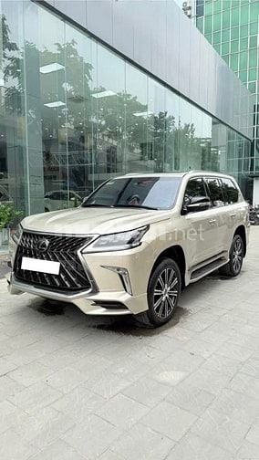 Bán Lexus LX570 Super Sport sản xuất 2018, màu vàng cát sa mạc.