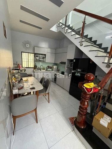 NHÀ MỚI 2 TẦNG – NGANG KHỦNG 6.6M – HXH 5M – TRUNG TÂM DĨ AN