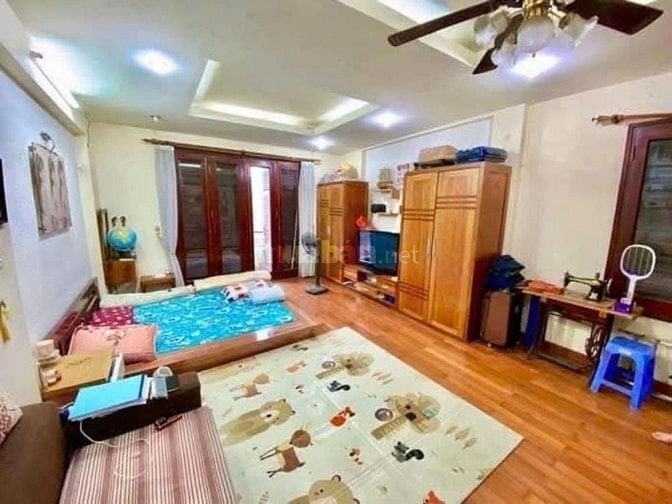 Bán nhà mặt phố Yên Hoa 2 thoáng ba bước ra Hồ Tây. Dt 48m2, 5t, mt 4.