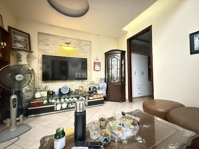 Bán nhà mặt phố Yên Hoa 2 thoáng ba bước ra Hồ Tây. Dt 48m2, 5t, mt 4.