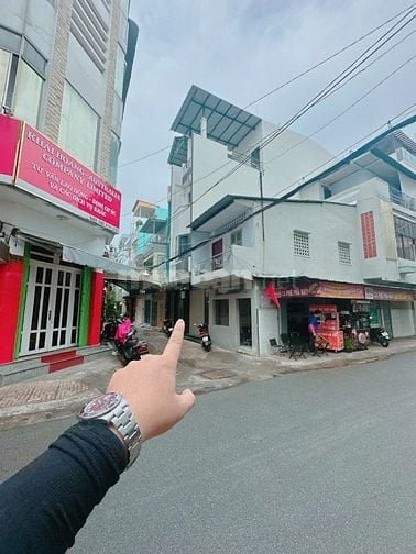 Giá tốt 10,6 tỷ – nhà Nguyễn Trãi Q5, 3,35×12,9m, 4 tầng, sổ riêng