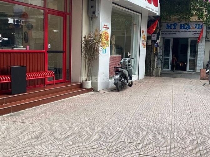 Cho thuê nhà Văn Miếu, full nội thất cao cấp từ A->Z, môi giới 80% HH
