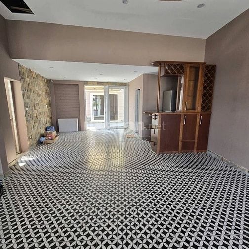 Bán nhà Khuất Duy Tiến 95m2, MT 8m, ô tô ra vào, kinh doanh. 27,5 tỷ