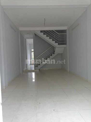 Cho thuê nhà nguyên căn Lợi Bình Nhơn, Long An